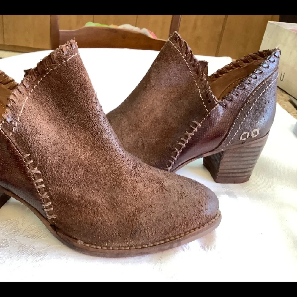 NEW Bed Stu Carla Chunk Heel Booties, Size 7 - Picture 5 of 13
